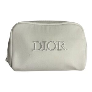 Dior Trousse Pouch White Embroidered Silver Zipper New In Box Makeup Travel
